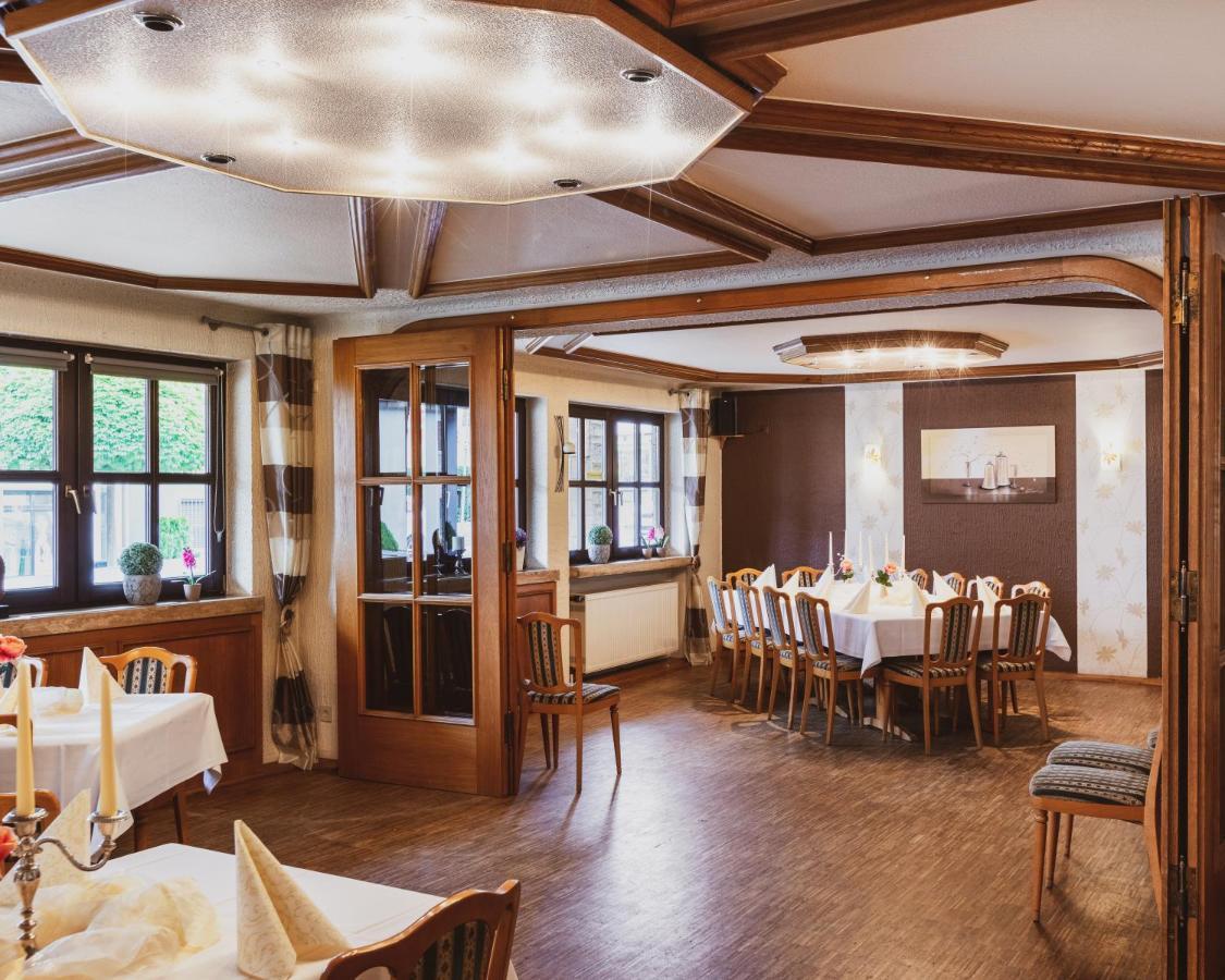 Fremden- Und Monteurzimmer "Zum Ochsen" Flieden Kültér fotó
